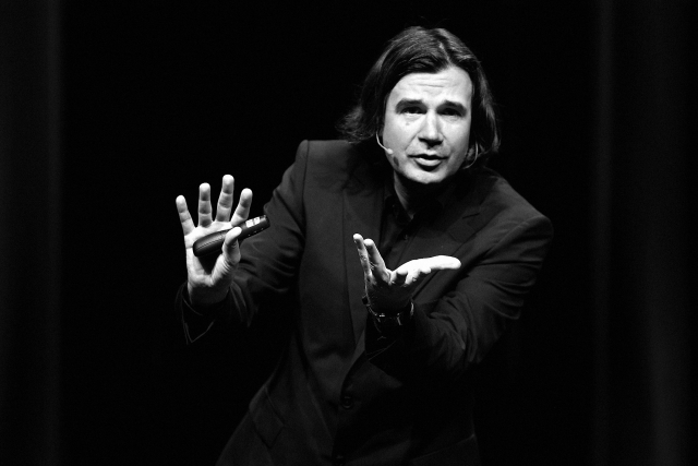 HermannScherer-Presse4 maly